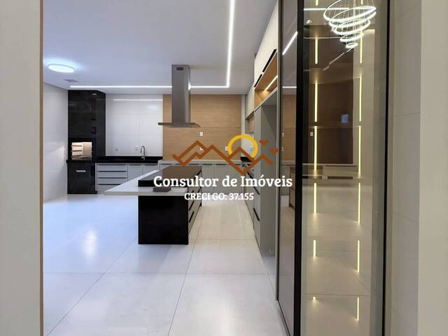 Casa para Venda em Aparecida de Goiânia - 3