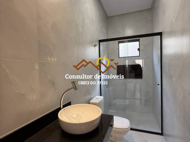 Casa para Venda em Aparecida de Goiânia - 3