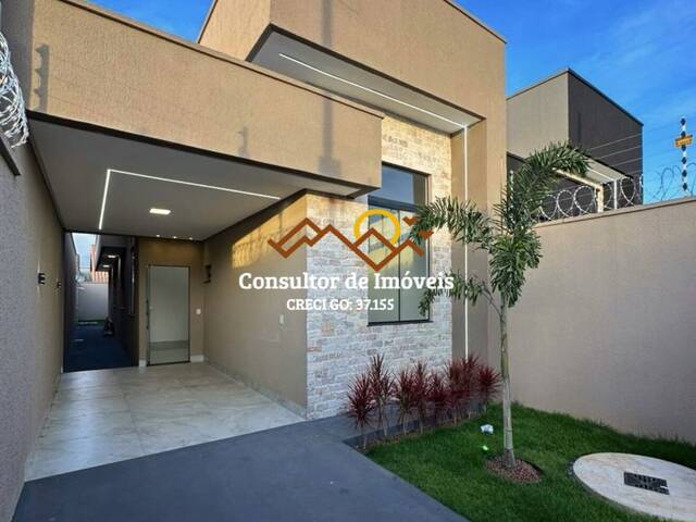 #1093 - Casa para Venda em Aparecida de Goiânia - GO