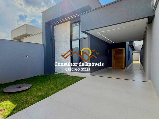 #1078 - Casa para Venda em Aparecida de Goiânia - GO - 1
