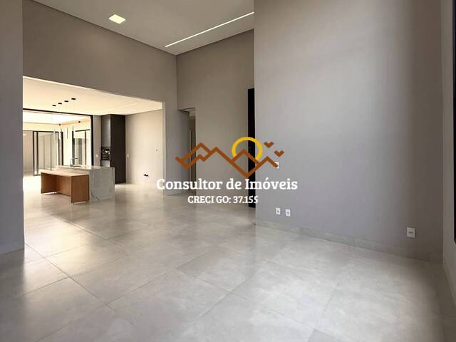 Casa para Venda em Goiânia - 3
