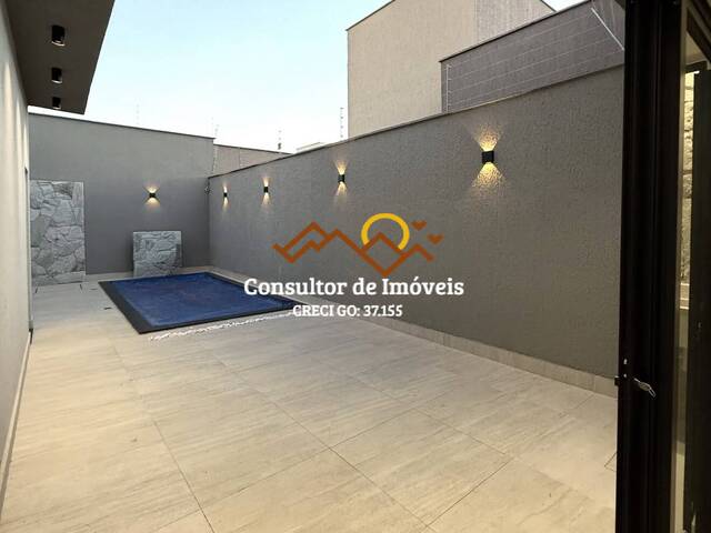 #1072 - Casa para Venda em Goiânia - GO - 2