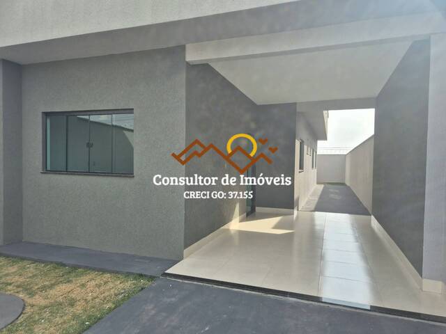 #1103 - Casa para Venda em Aparecida de Goiânia - GO - 1